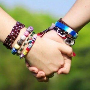 Meet your Posher, Dokhtar